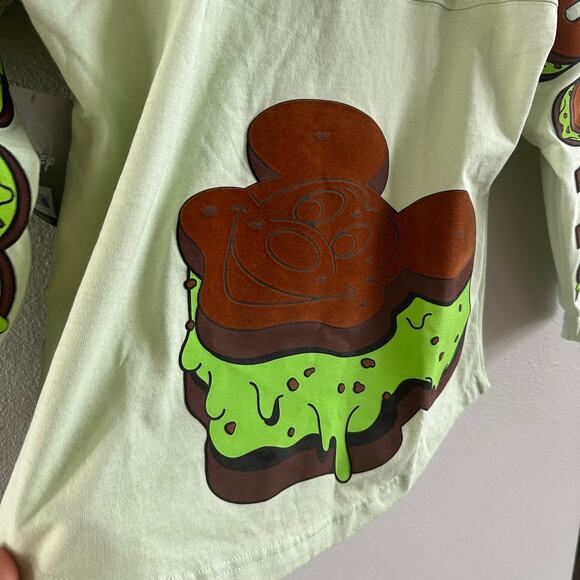 Disney Parks Disney Eats Mickey Mouse Ice Cream Sandwich Spirit Jersey New XS - Picture 7 of 7